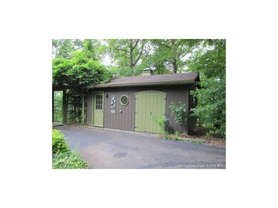 7526 N Skyline Dr, Floyds Knobs, IN 47119 - photo 3