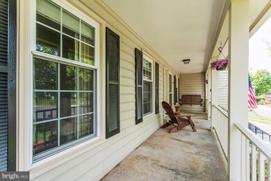 13400 Birch Bark Ct, Fairfax, VA 22033 - photo 3