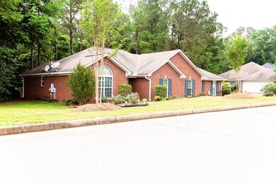 871 Saint Murphys Dr, Columbus, GA 31904 - photo 2