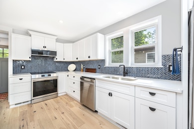 1435 Harpst St, Ann Arbor, MI 48104 - photo 5