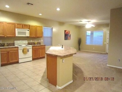 tonto_family room_kitchen_1-28-2013