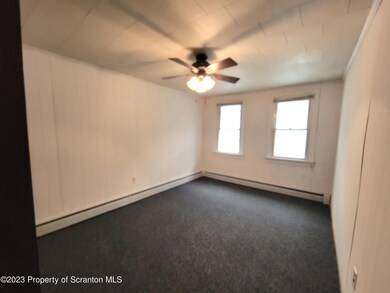 742 N Pennsylvania Ave, Wilkes Barre, PA 18705 - photo 4