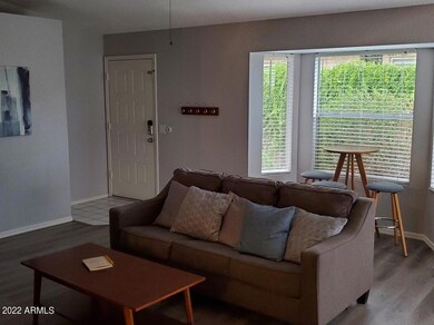 917 E Wahalla Ln, Phoenix, AZ 85024 - photo 5