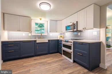 238 Flourtown Rd, Lafayette Hill, PA 19444 - photo 6