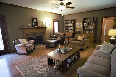 3212 Camden Rd, Statesville, NC 28625 - photo 2