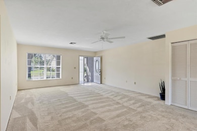 4223 Oakhurst Cir E unit 3025, Sarasota, FL 34233 - photo 3