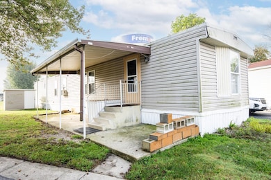 1730 Port Clinton Rd unit 33, Fremont, OH 43420 - photo 2