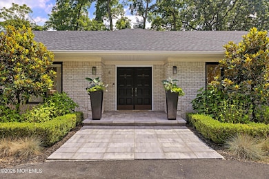 6 Cobblestone Ct, Holmdel, NJ 07733 - photo 2