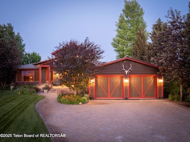 4053 Adams Rd, Driggs, ID 83422 - photo 7