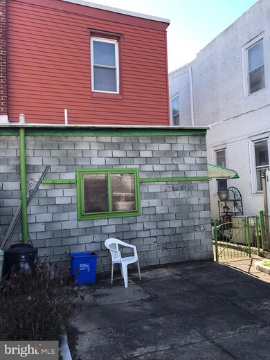 4454 Edgemont St, Philadelphia, PA 19137 - photo 3