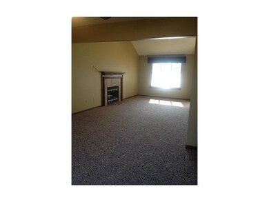 1313 NW Porter Cir, Blue Springs, MO 64015 - photo 2