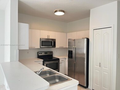 11416 NW 43rd Terrace, Doral, FL 33178 - photo 4