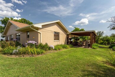 104 Hereford Rd, Poolville, TX 76487 - photo 5
