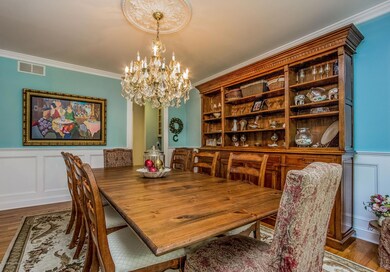013-Dining_Room-1871354-medium