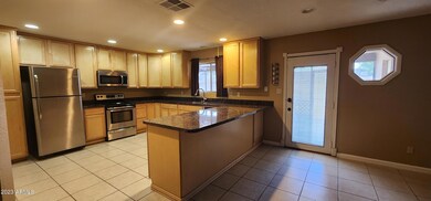 3409 E Dolphin-Kitchen