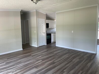 418 W Railroad Ave, MacClenny, FL 32063 - photo 7