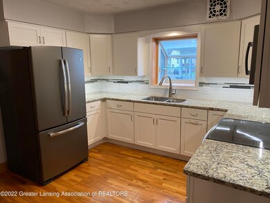 1508 W Washtenaw St, Lansing, MI 48915 - photo 6