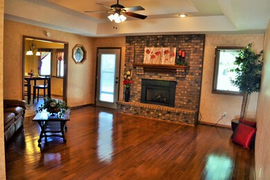 wasson living room 11