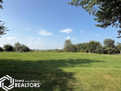 1839 249th St, Mount Pleasant, IA 52641 - photo 2