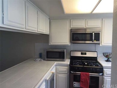 9913 Cedar St unit 4, Bellflower, CA 90706 - photo 5