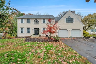 12 Roxbury Ln, Wallingford, CT 06492 - photo 2