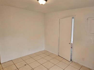 1997 NW 28th St, Oakland Park, FL 33311 - photo 7