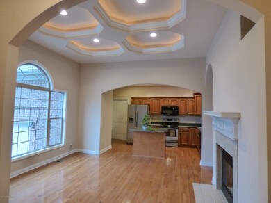 146 Burlwood Cir, Mount Washington, KY 40047 - photo 6