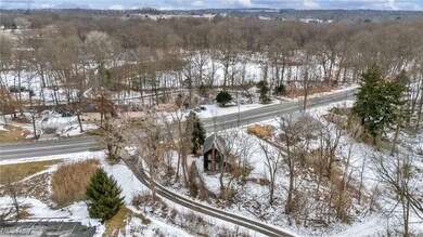 4138 S Main St, Akron, OH 44319 - photo 4