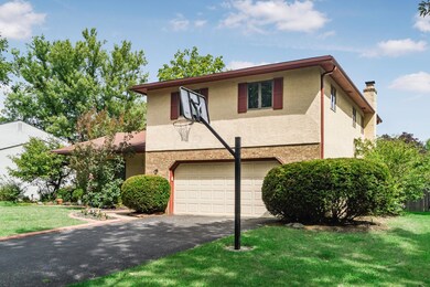 6330 Skywae Dr, Columbus, OH 43229 - photo 2