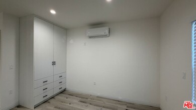 7345 Tyrone Ave, Los Angeles, CA 91405 - photo 4