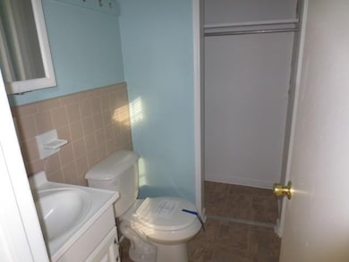 204 Knight Place, Jacksonville, NC 28546 - photo 6