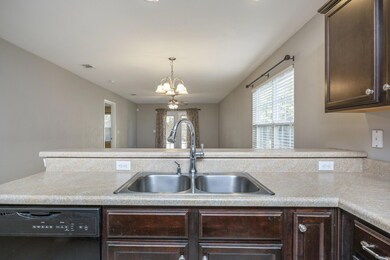 15-web-or-mls-106 Lear Ct-07
