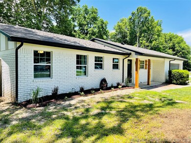 13006 S 133rd East Ave, Broken Arrow, OK 74011 - photo 2