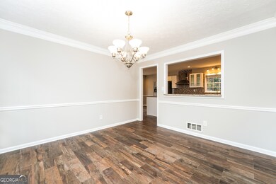 2820 Spring Ridge Cir, Snellville, GA 30039 - photo 5