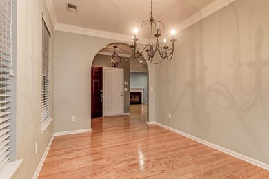 1458 Clarendon (8)