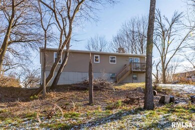 1500 Parklane Dr, Bettendorf, IA 52722 - photo 2