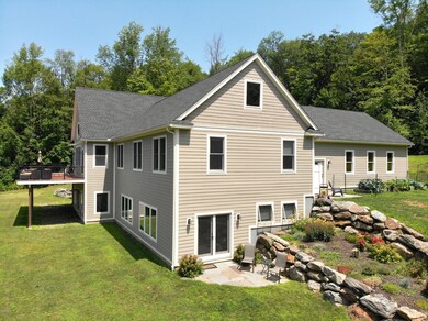 5 Jada Spring Ln