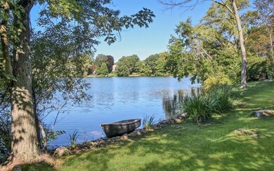 55 Norwood Ave unit 1, Newton Center, MA 02459 - photo 4