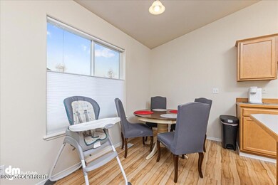 09-Dining Area-DW-2413