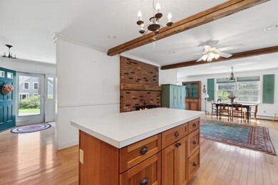 139 Hemlock Rd, Norwich, VT 05055 - photo 2