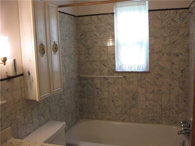 Full Bath.