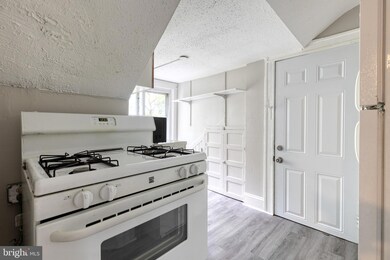 3711 Egerton Rd, Baltimore, MD 21215 - photo 7