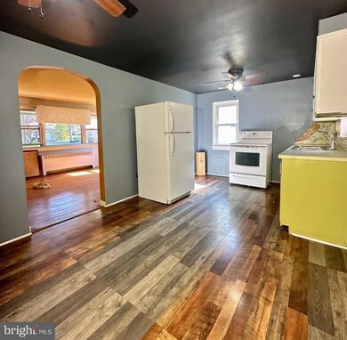 1052 W Mount Vernon St, Lansdale, PA 19446 - photo 6