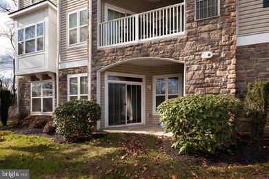 302 Wyndham Cir, Owings Mills, MD 21117 - photo 3