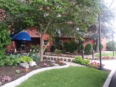 Sagamore Place Condominiums unit 918, Quincy, MA 02171 - photo 3