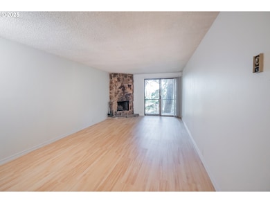 2665 Woodstone Place unit 24, Eugene, OR 97405 - photo 3