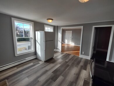 184 S Main St, Newport, NH 03773 - photo 4