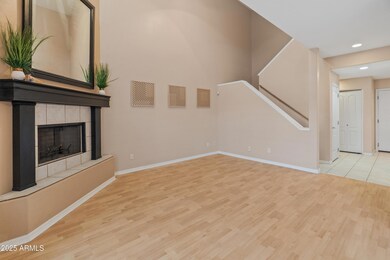 4202 N 21st St Unit 1-3