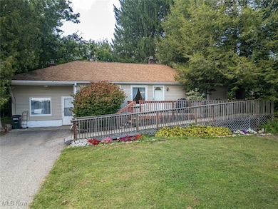 18670 Rapids Rd, Hiram, OH 44234 - photo 2