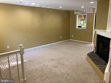 9 Flintlock Ln, Chesterbrook, PA 19087 - photo 2